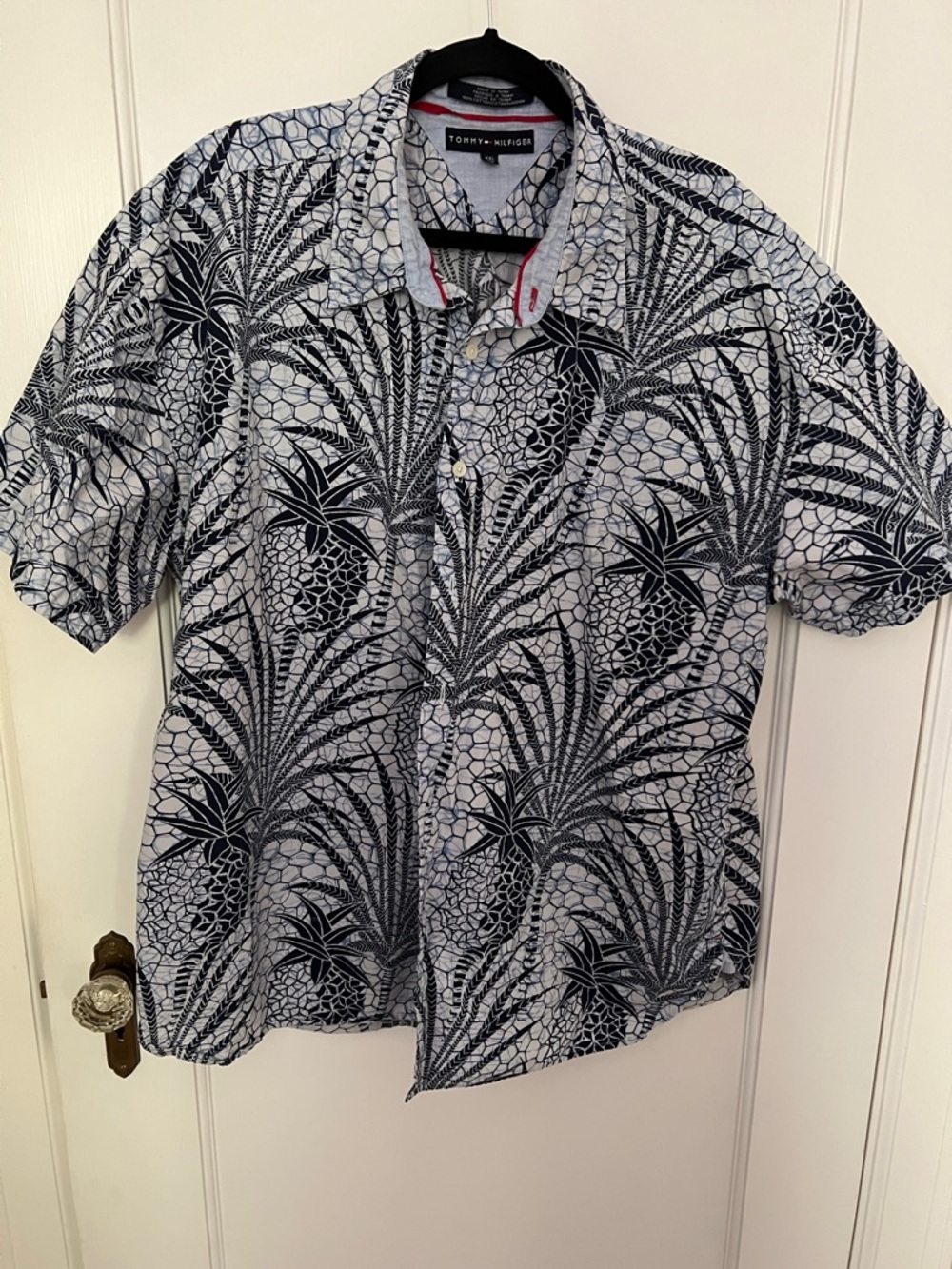 Tommy Hilfiger Navy & White Pineapple-Print Short-Sleeve Button-Up